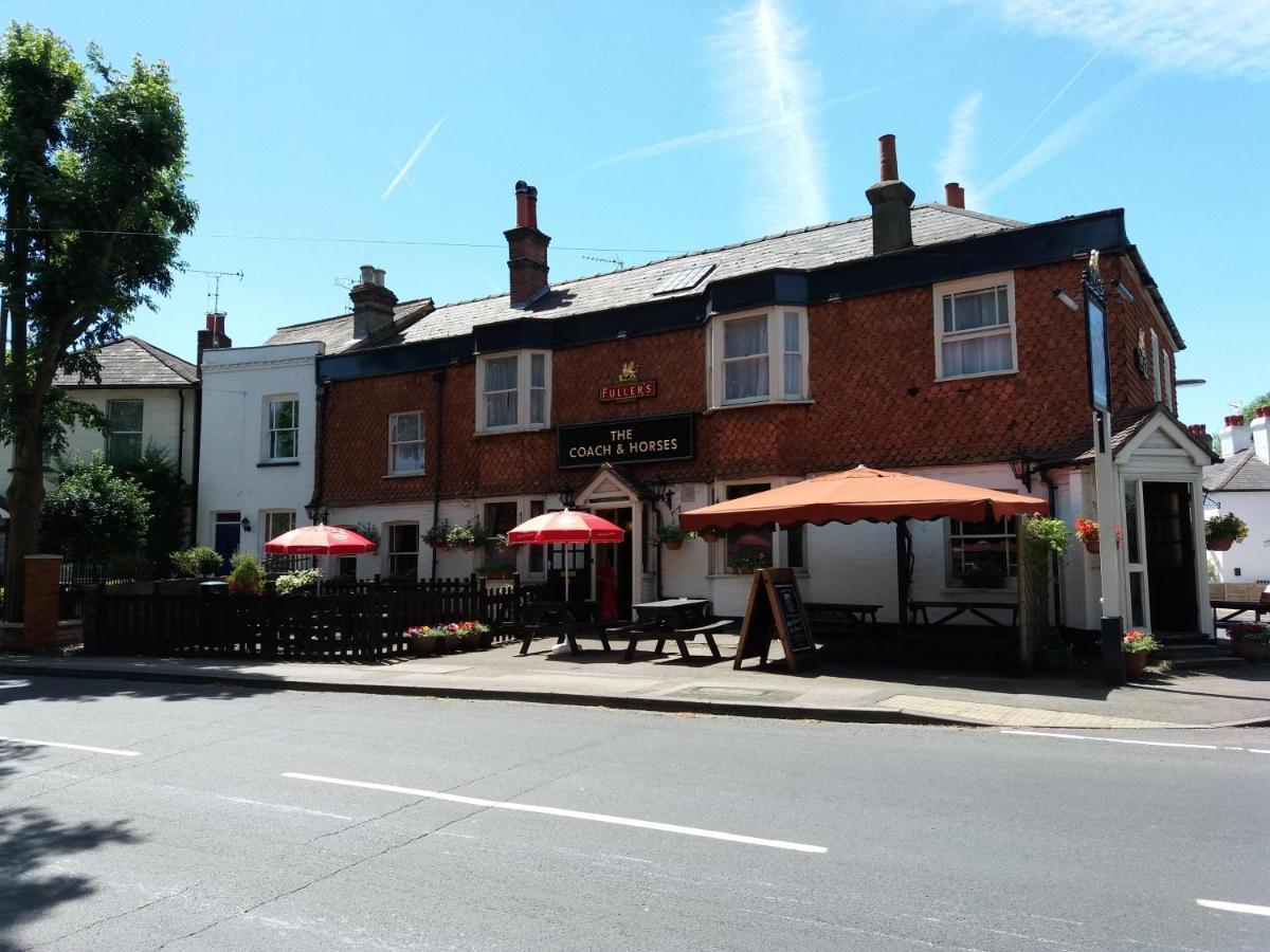 Coach And Horses *